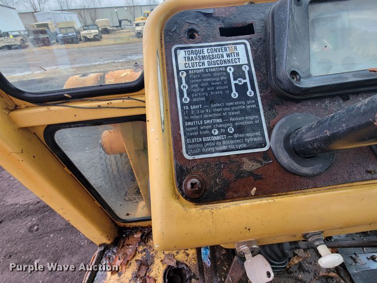 image for item HG9365 Ford 555B  backhoe