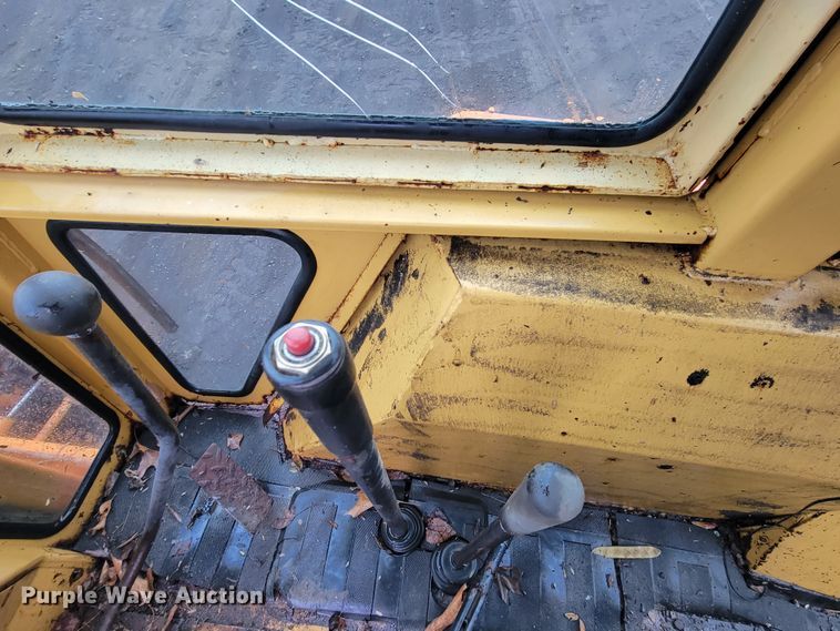 image for item HG9365 Ford 555B  backhoe