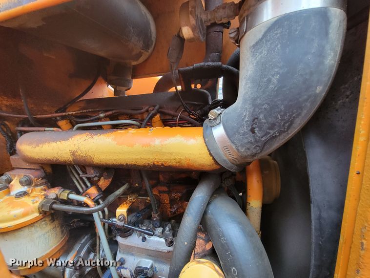 image for item HG9365 Ford 555B  backhoe