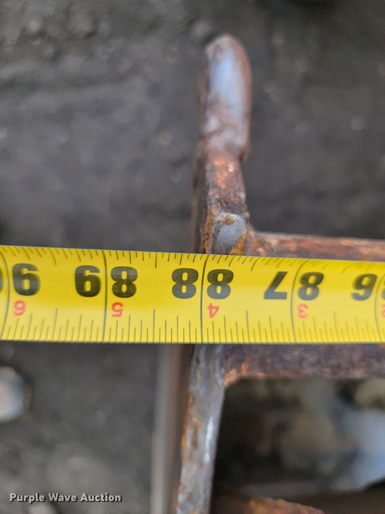 image for item HG9365 Ford 555B  backhoe