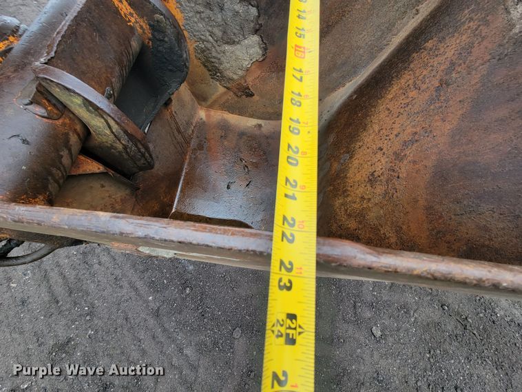 image for item HG9365 Ford 555B  backhoe