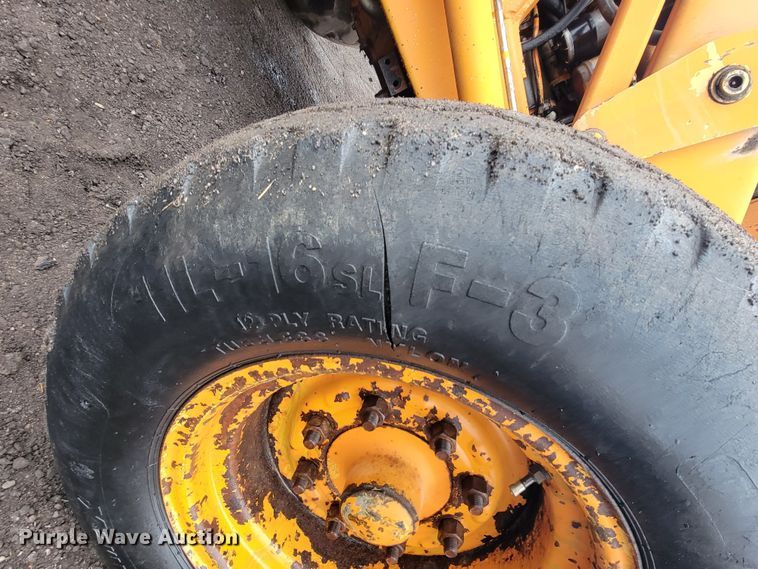 image for item HG9365 Ford 555B  backhoe