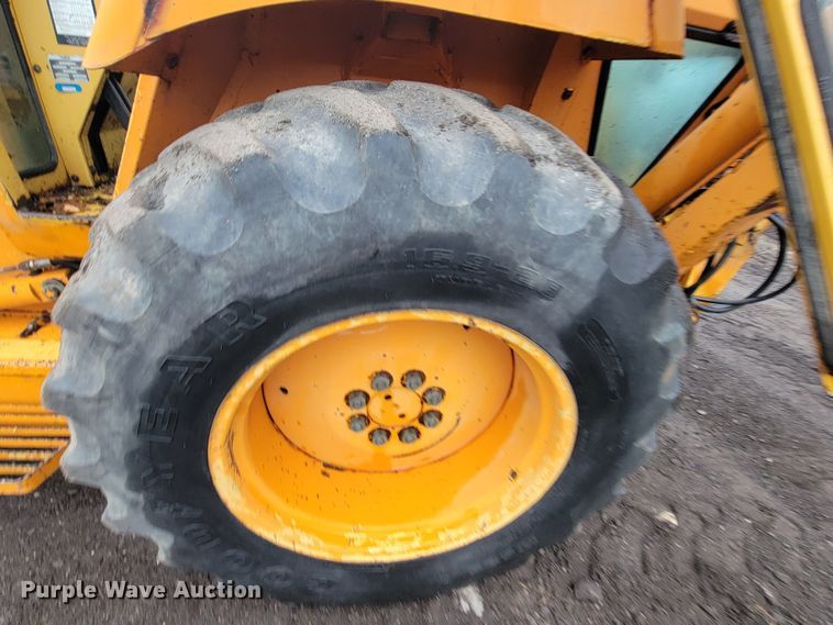 image for item HG9365 Ford 555B  backhoe