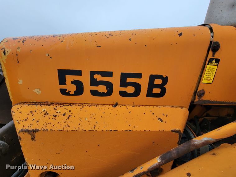 image for item HG9365 Ford 555B  backhoe