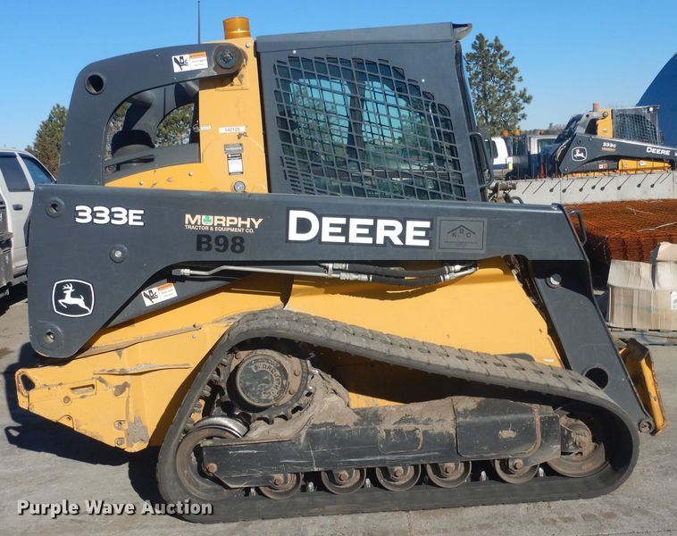 image for item HQ9533 2016 John Deere 333E  tracked skid steer loader