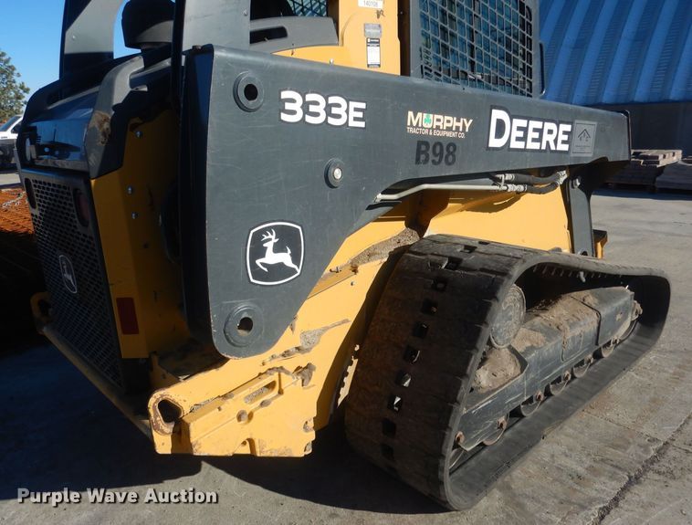 image for item HQ9533 2016 John Deere 333E  tracked skid steer loader