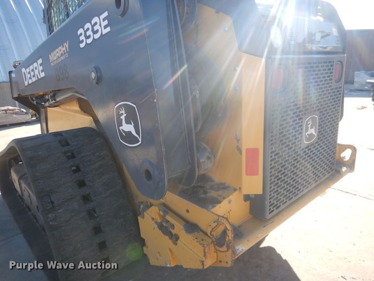 image for item HQ9533 2016 John Deere 333E  tracked skid steer loader
