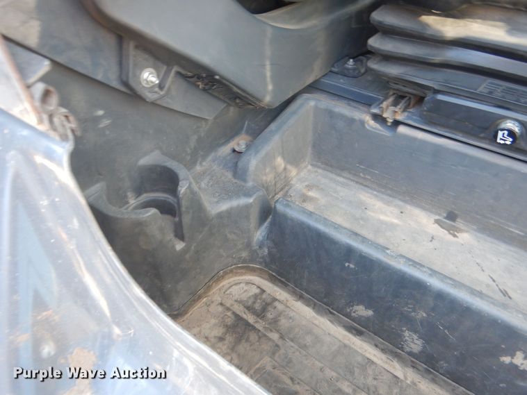 image for item HQ9533 2016 John Deere 333E  tracked skid steer loader