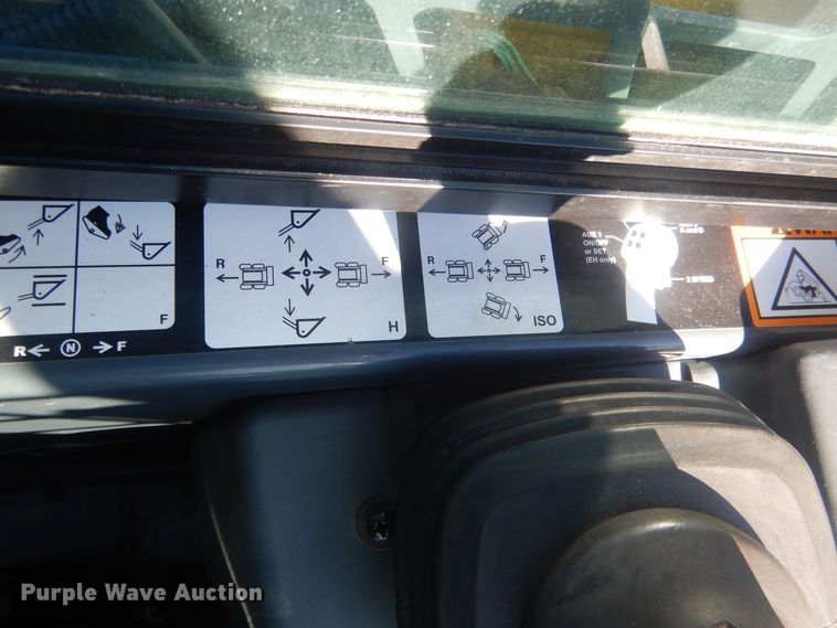 image for item HQ9533 2016 John Deere 333E  tracked skid steer loader