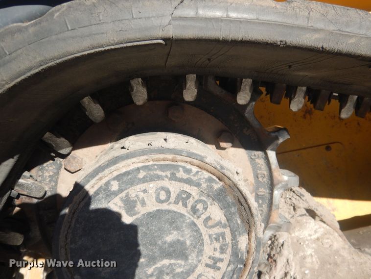 image for item HQ9533 2016 John Deere 333E  tracked skid steer loader