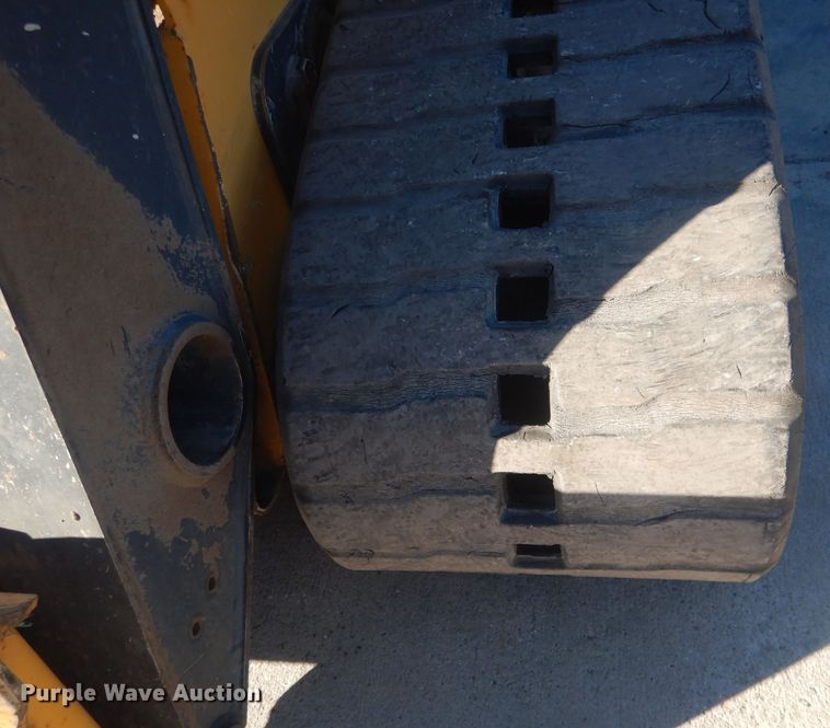 image for item HQ9533 2016 John Deere 333E  tracked skid steer loader