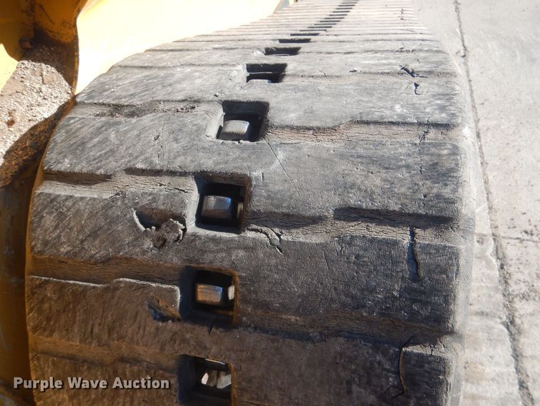 image for item HQ9533 2016 John Deere 333E  tracked skid steer loader