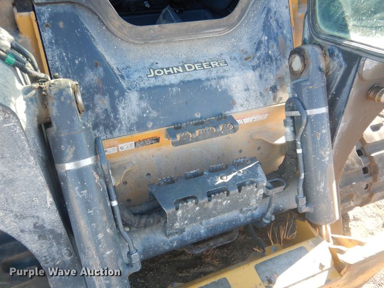 image for item HQ9534 John Deere 333G  tracked skid steer loader