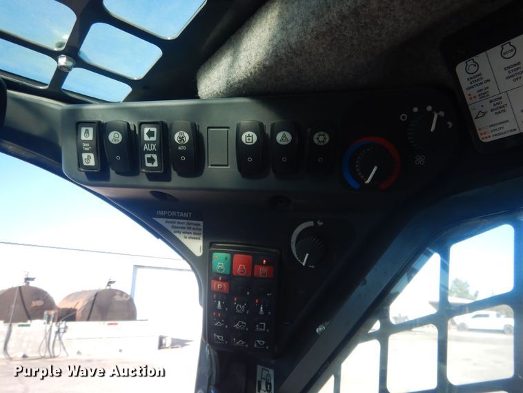 image for item HQ9534 John Deere 333G  tracked skid steer loader