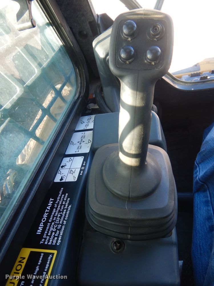 image for item HQ9534 John Deere 333G  tracked skid steer loader