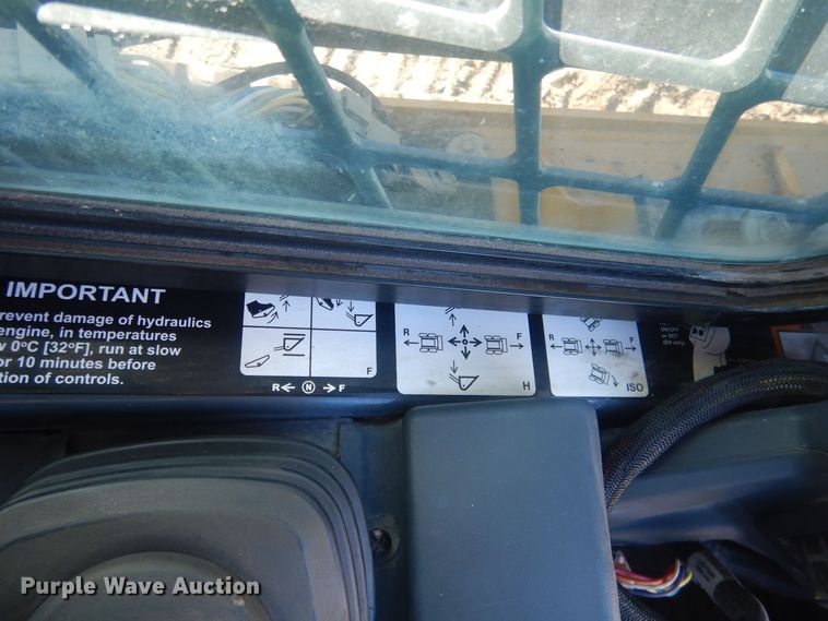 image for item HQ9534 John Deere 333G  tracked skid steer loader