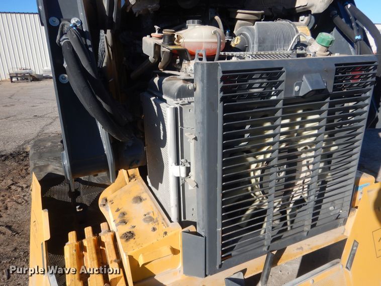 image for item HQ9534 John Deere 333G  tracked skid steer loader