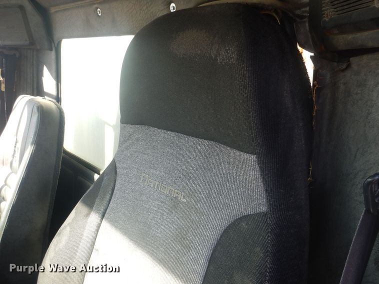 image for item HQ9539 1997 Mack RD600  dump truck