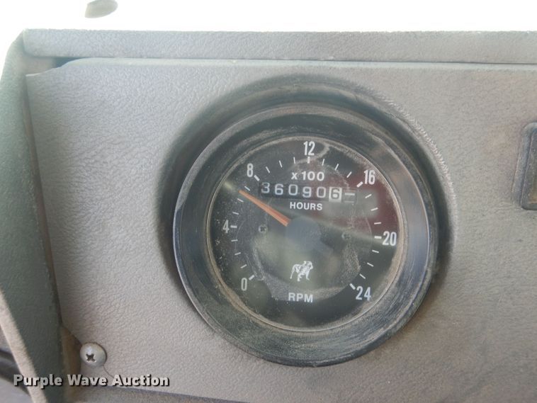 image for item HQ9539 1997 Mack RD600  dump truck