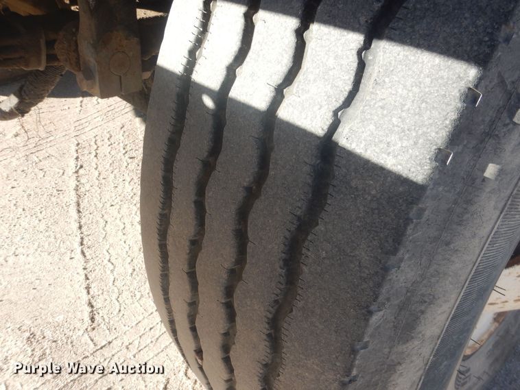 image for item HQ9539 1997 Mack RD600  dump truck