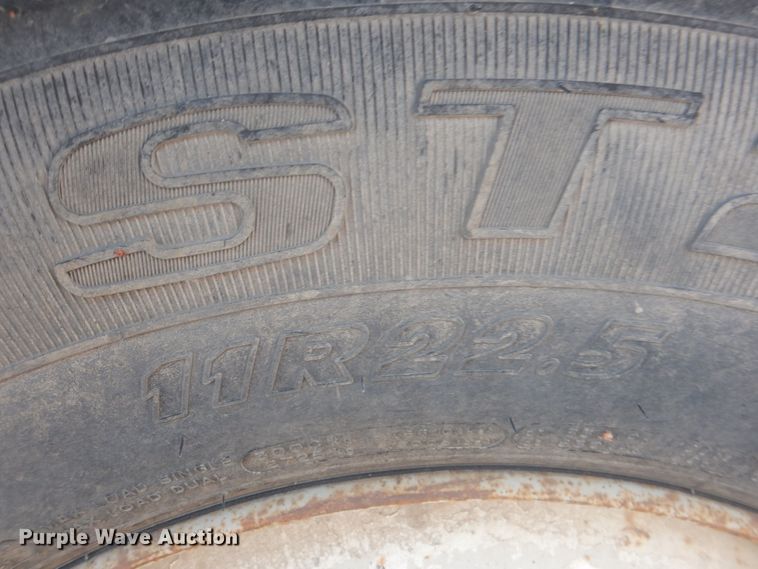 image for item HQ9539 1997 Mack RD600  dump truck