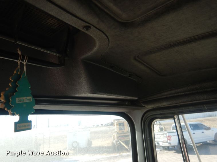 image for item HQ9540 1998 Mack RD600  dump truck