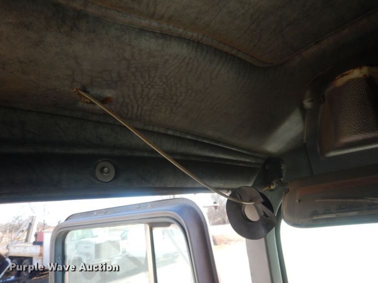 image for item HQ9540 1998 Mack RD600  dump truck