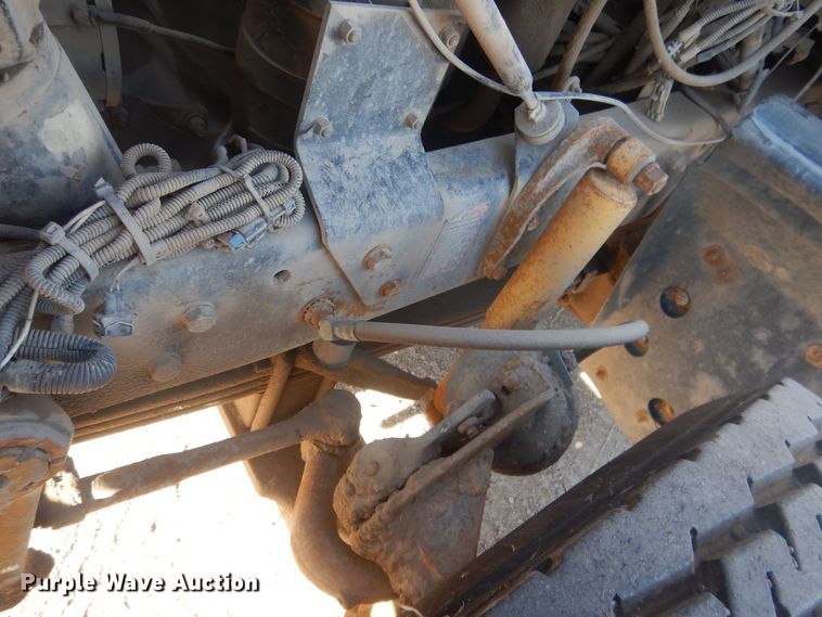 image for item HQ9540 1998 Mack RD600  dump truck