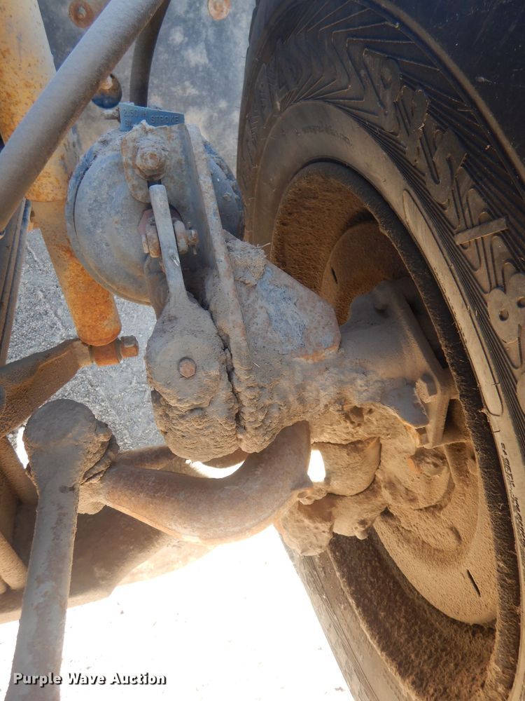 image for item HQ9540 1998 Mack RD600  dump truck