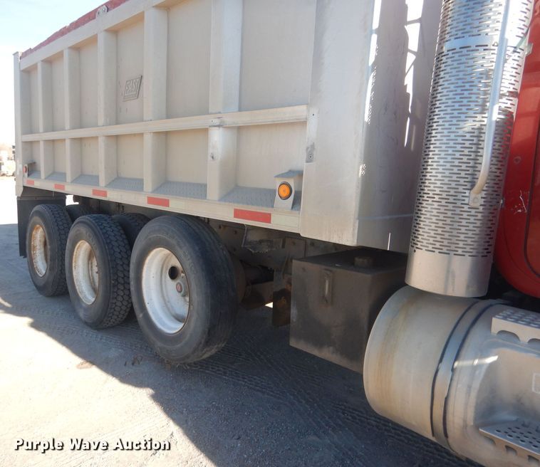 image for item HQ9540 1998 Mack RD600  dump truck