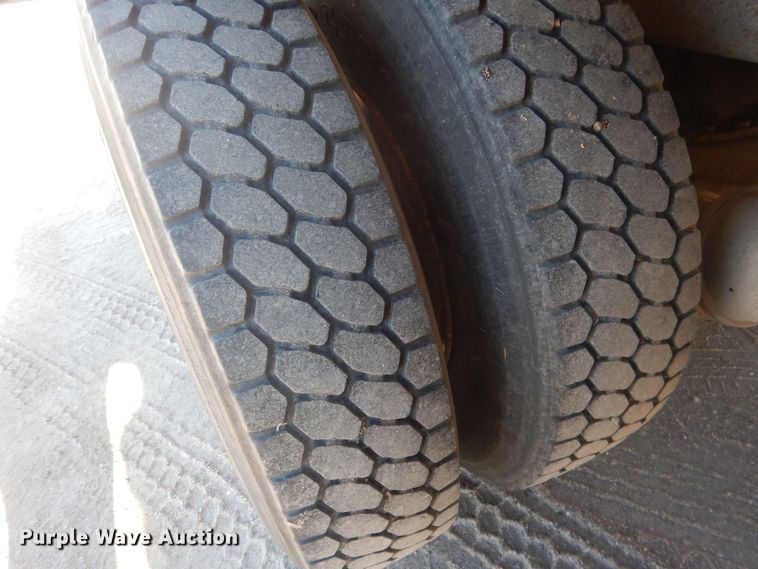 image for item HQ9540 1998 Mack RD600  dump truck