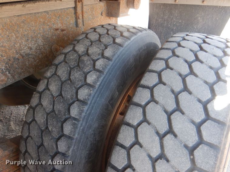 image for item HQ9540 1998 Mack RD600  dump truck