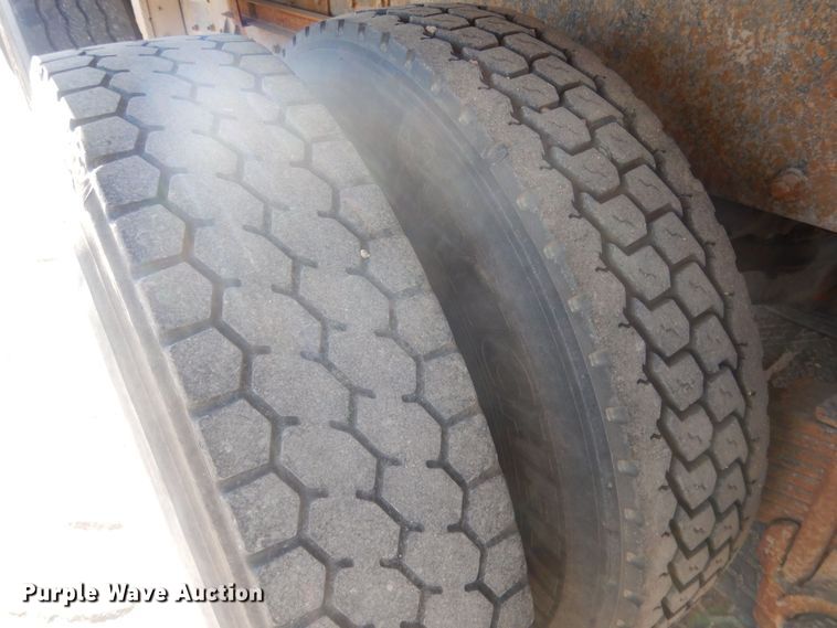 image for item HQ9540 1998 Mack RD600  dump truck