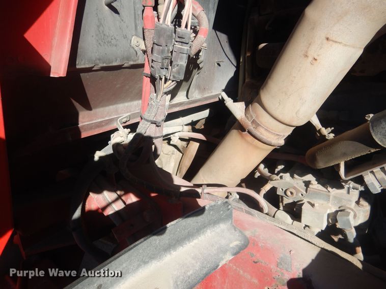 image for item HQ9541 1996 Mack RD688S  crane truck