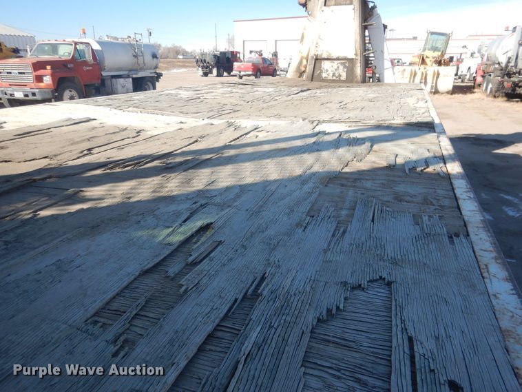 image for item HQ9541 1996 Mack RD688S  crane truck