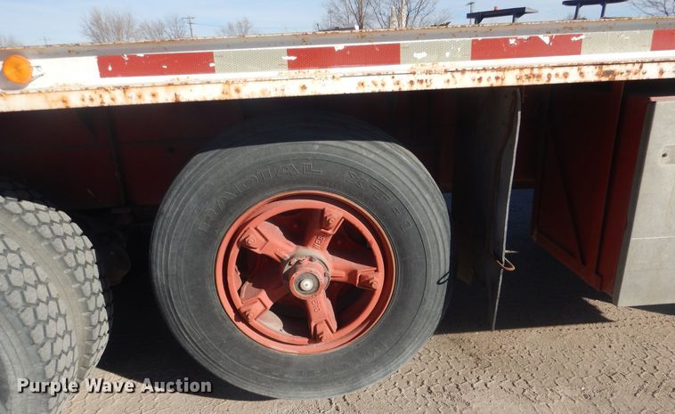 image for item HQ9541 1996 Mack RD688S  crane truck