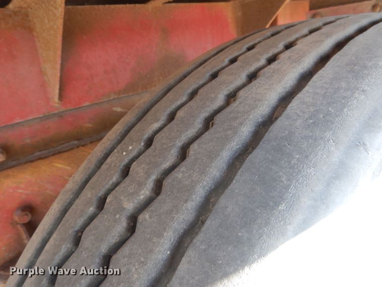 image for item HQ9541 1996 Mack RD688S  crane truck