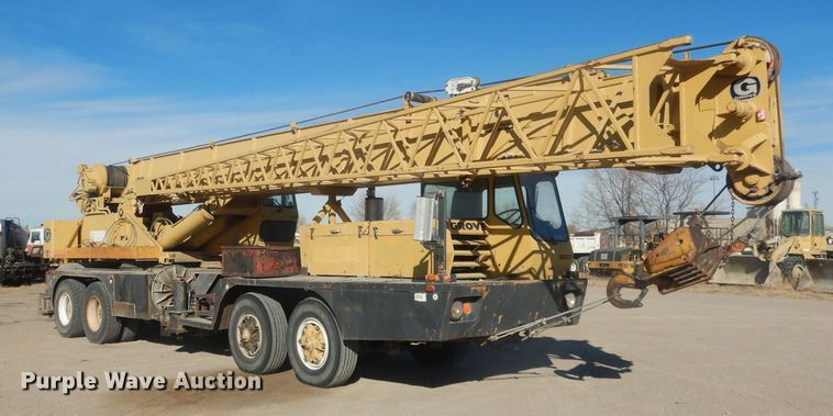 image for item HQ9543 1973 Grove TM375  crane
