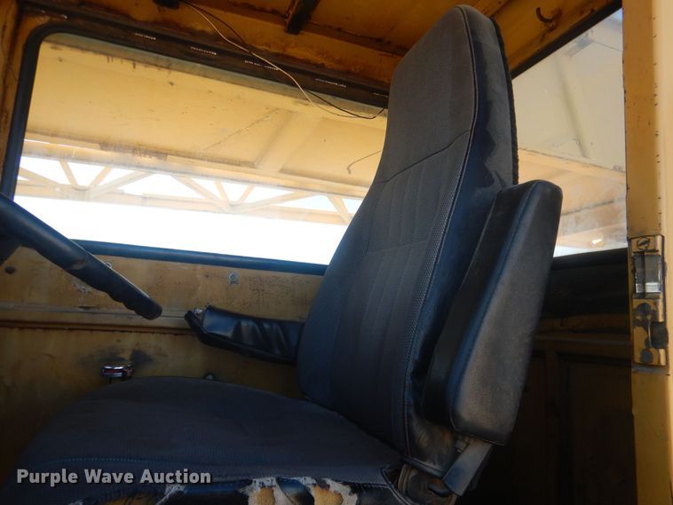 image for item HQ9543 1973 Grove TM375  crane