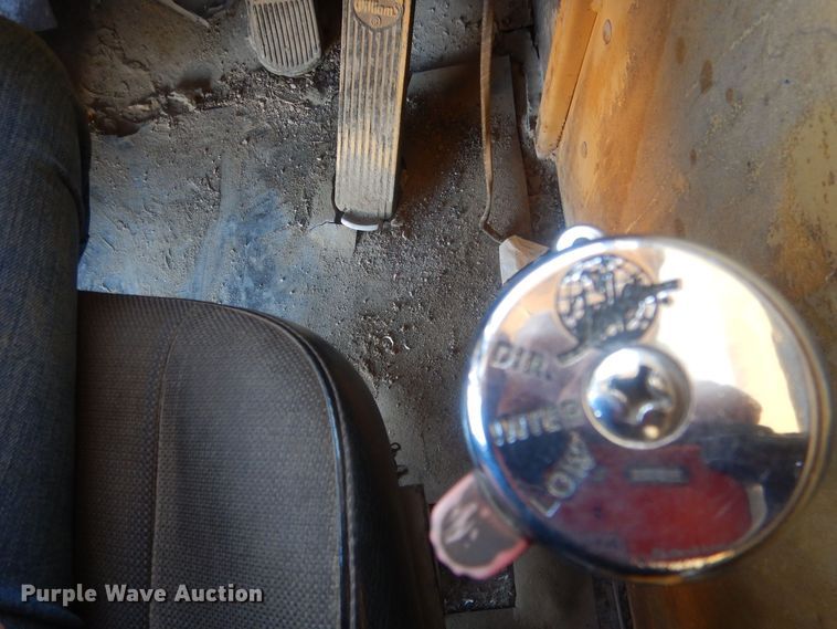 image for item HQ9543 1973 Grove TM375  crane