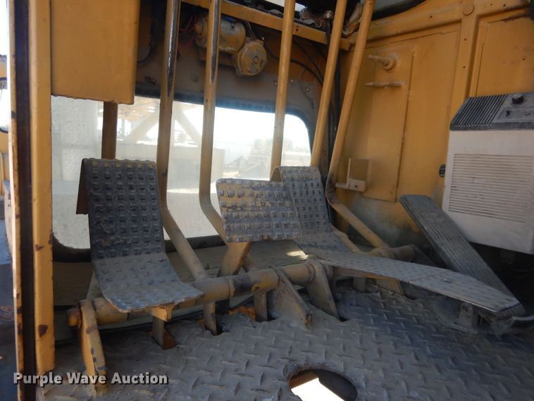 image for item HQ9543 1973 Grove TM375  crane