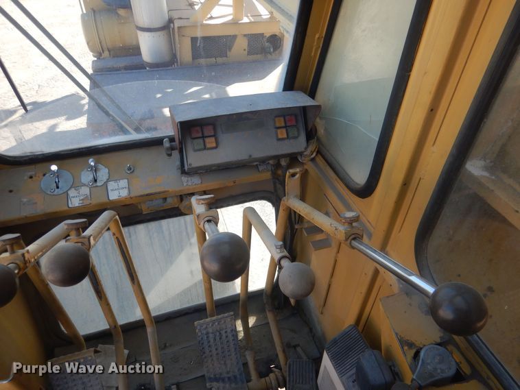 image for item HQ9543 1973 Grove TM375  crane