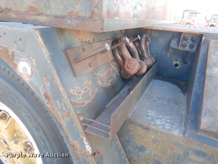 image for item HQ9543 1973 Grove TM375  crane