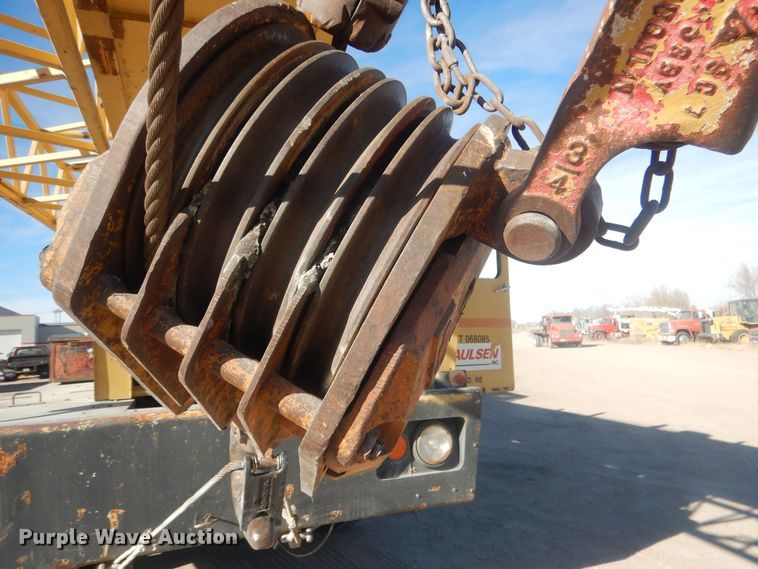 image for item HQ9543 1973 Grove TM375  crane