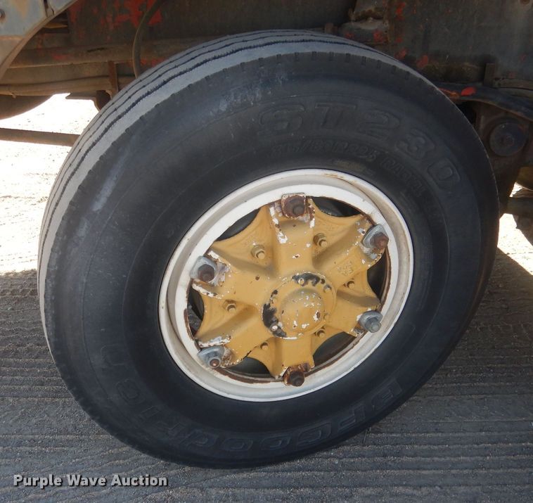 image for item HQ9543 1973 Grove TM375  crane