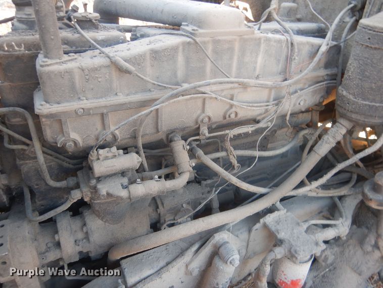 image for item HQ9556 1974 Kenworth W900  dump truck