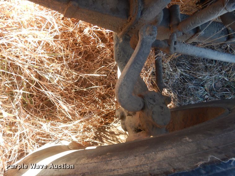 image for item HQ9556 1974 Kenworth W900  dump truck