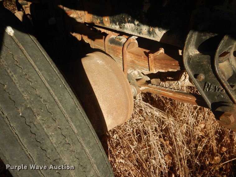 image for item HQ9556 1974 Kenworth W900  dump truck