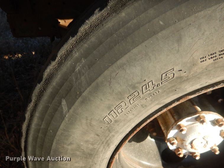 image for item HQ9556 1974 Kenworth W900  dump truck