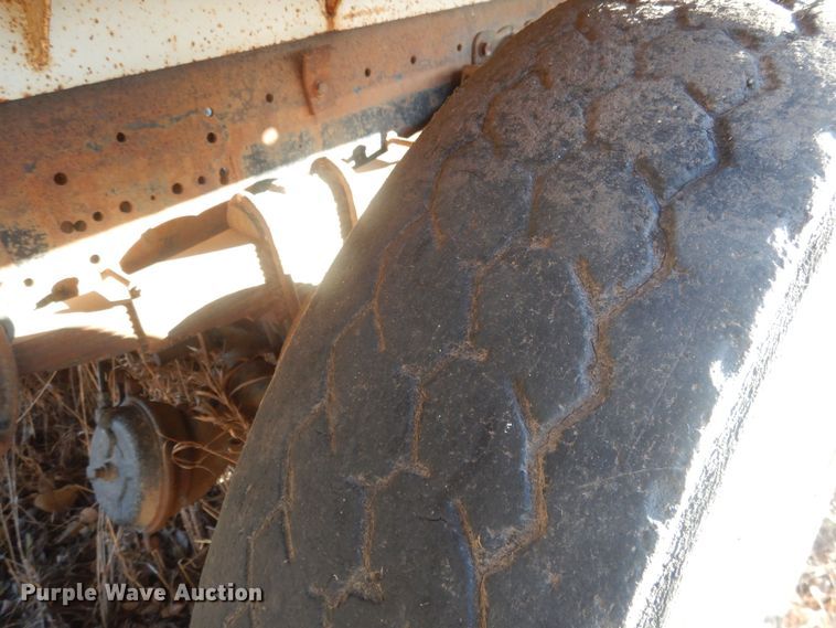 image for item HQ9556 1974 Kenworth W900  dump truck